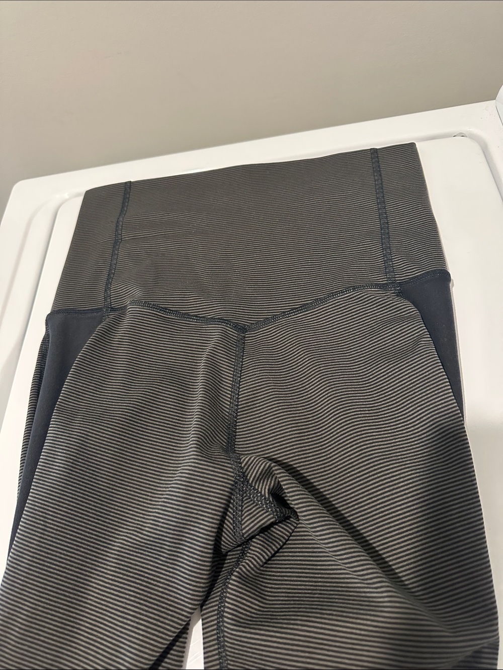 Nike Black Women's Jeggings - Ribbed Texture - Picture 6 of 6